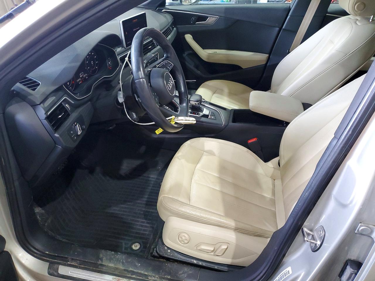 Audi A4 Premium Plus