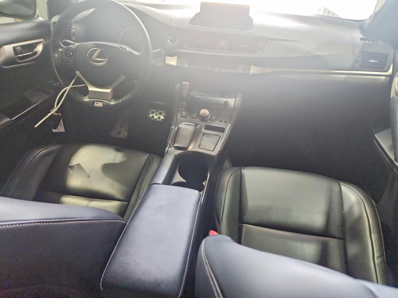 Lexus Ct