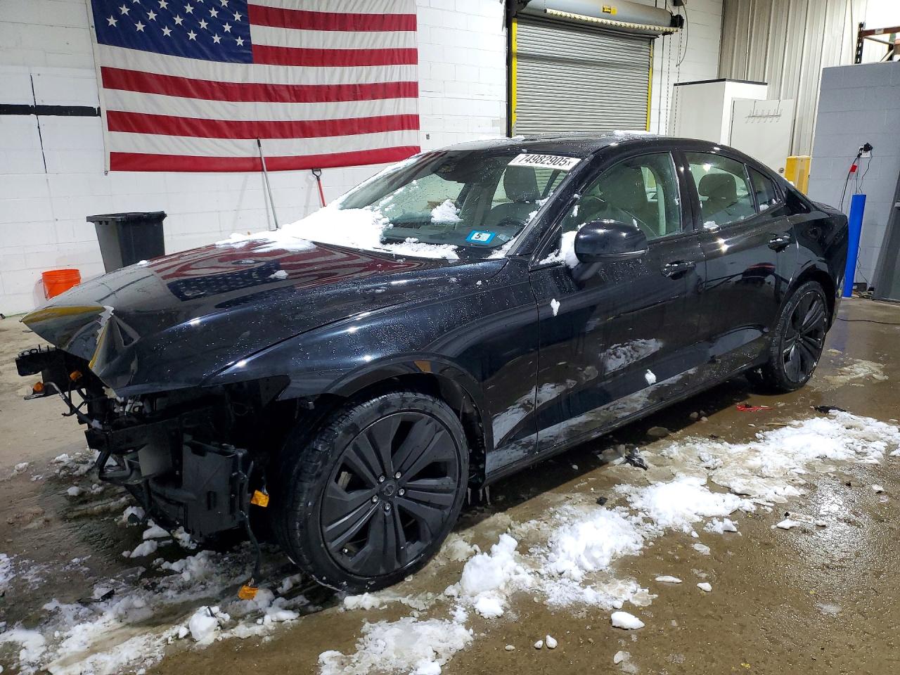 Salvage Volvo S60 B5 Mom Image