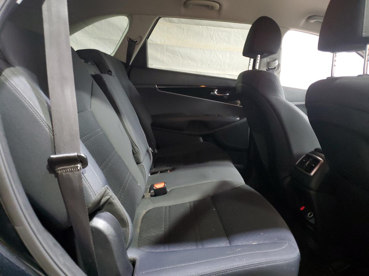 Kia Sorento L