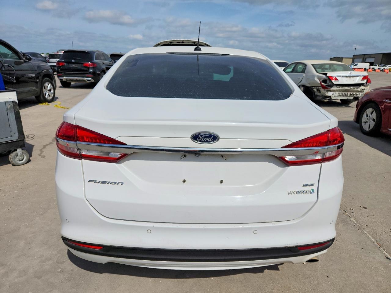 Ford Fusion Se Hybrid