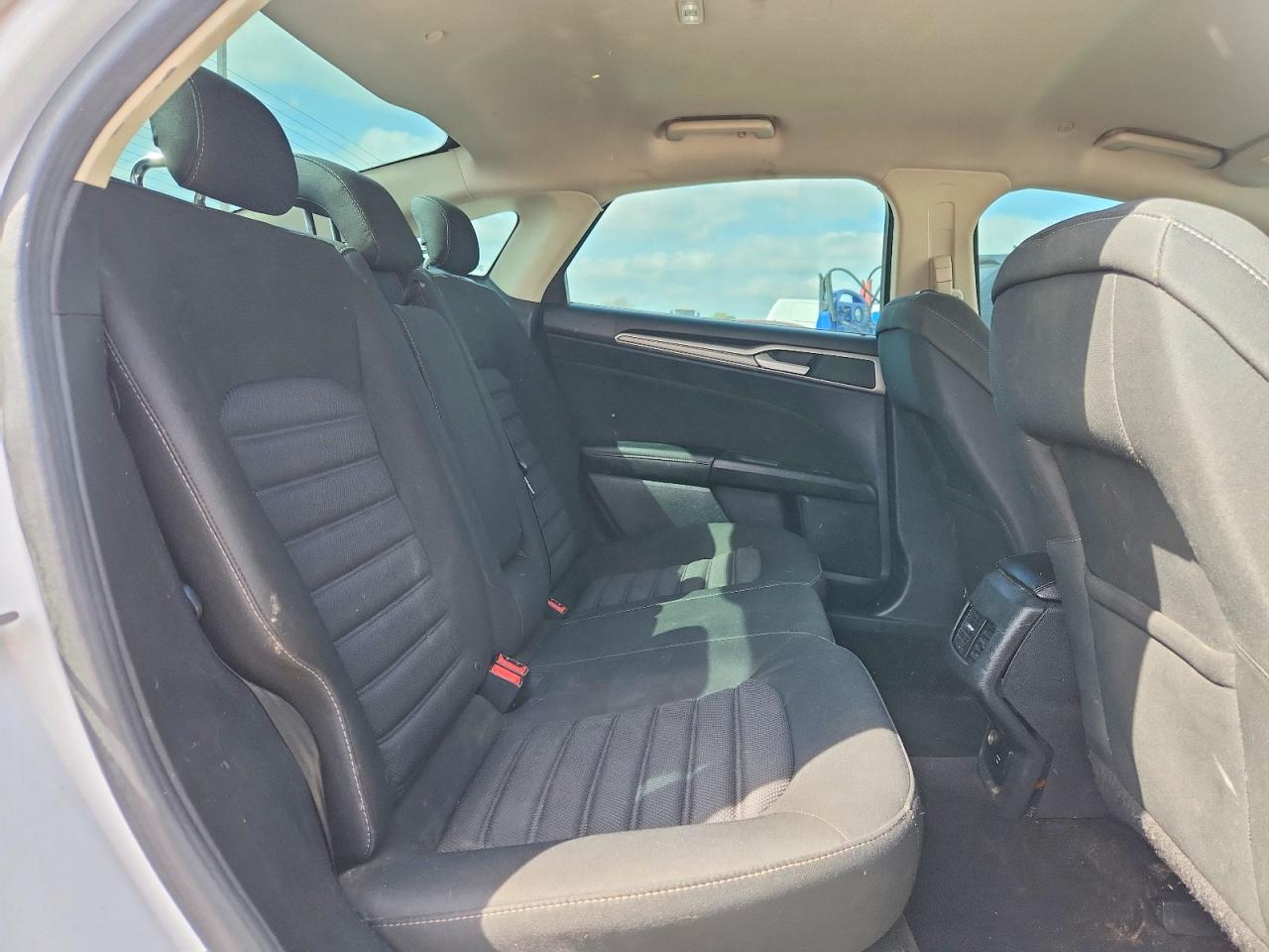Ford Fusion Se Hybrid
