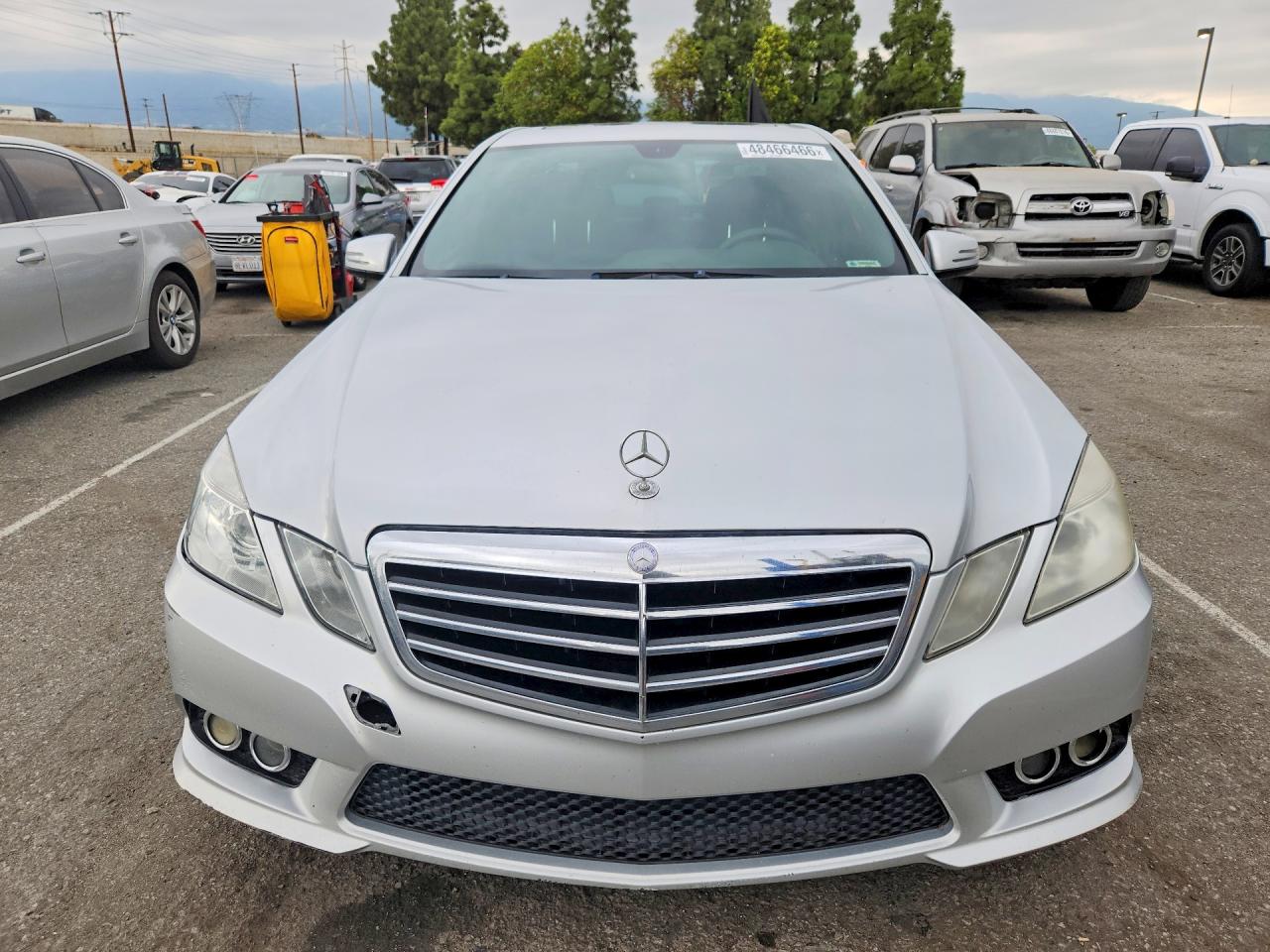 Mercedes-Benz E-Class 350