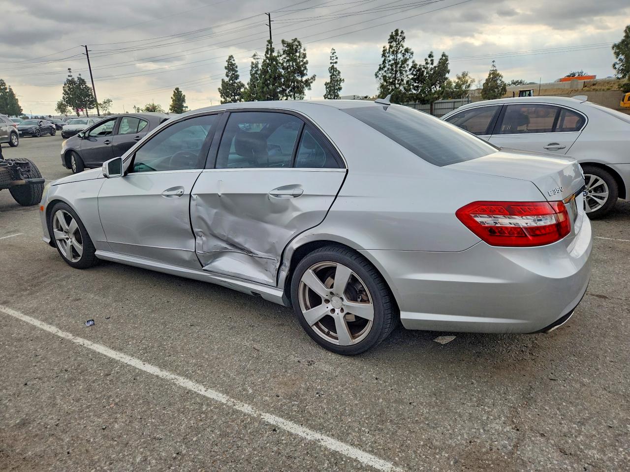 Mercedes-Benz E-Class 350