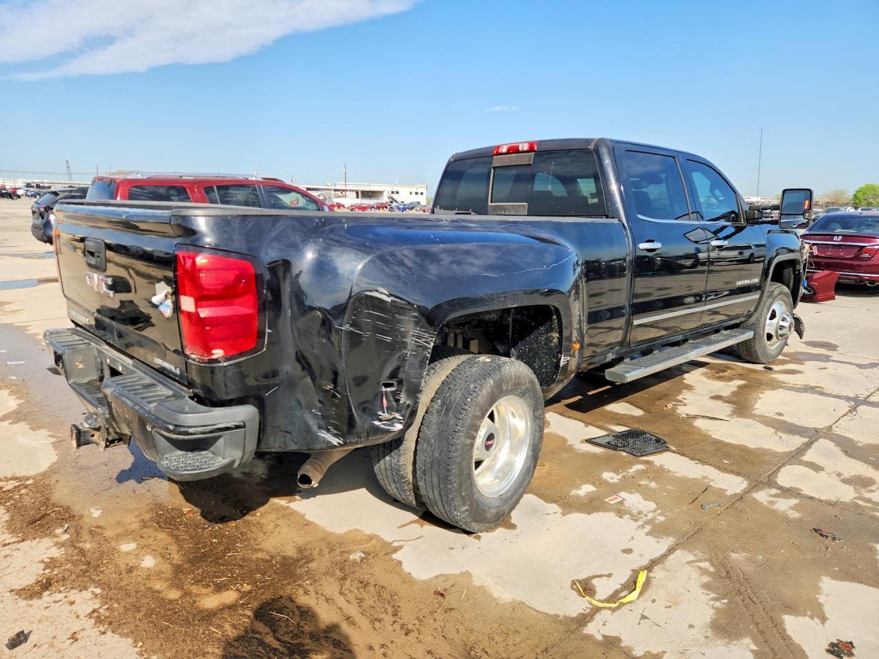 GMC Sierra K3500 Denali