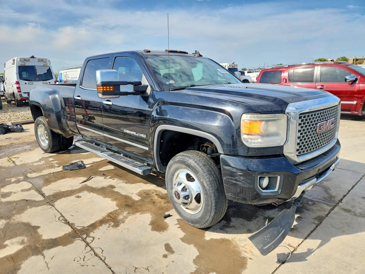 GMC Sierra K3500 Denali