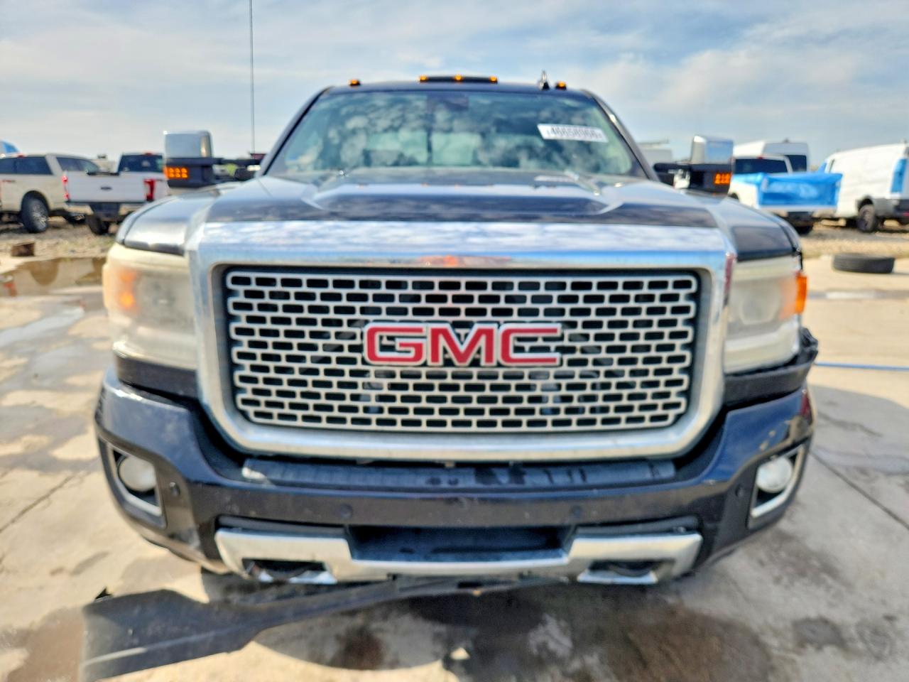 GMC Sierra K3500 Denali