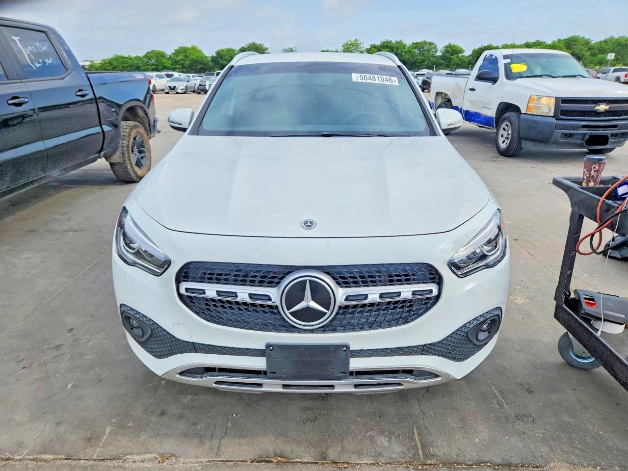 Mercedes-Benz GLA 250