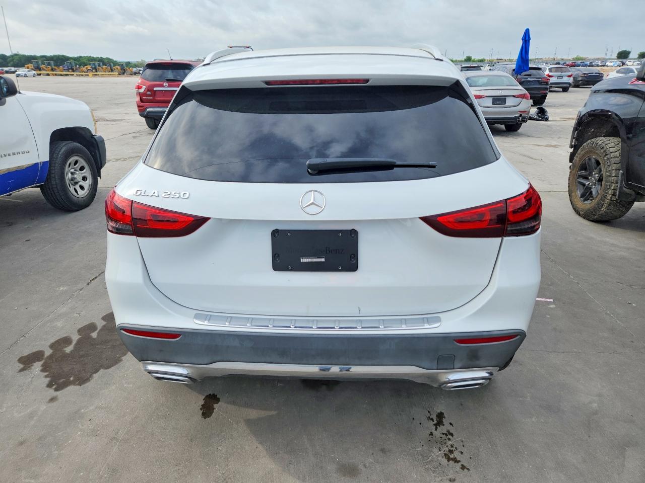 Mercedes-Benz GLA 250