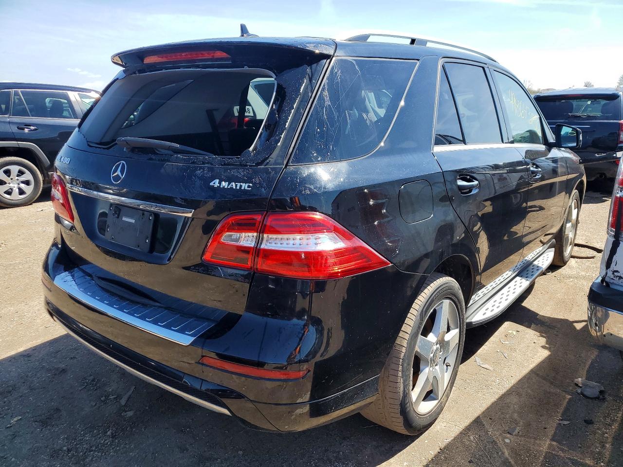 Mercedes-Benz M-Class 400 4matic