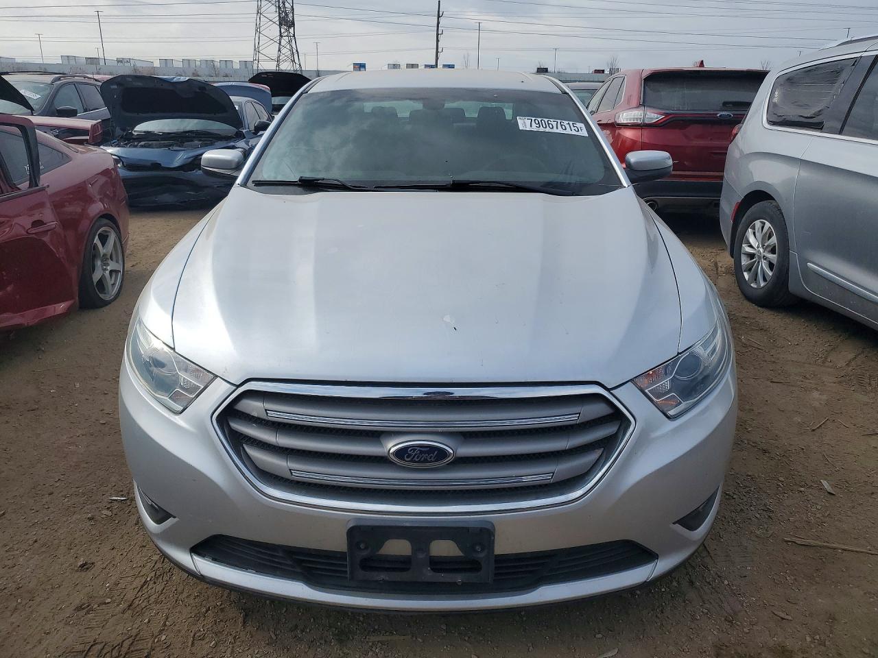 Ford Taurus Sel