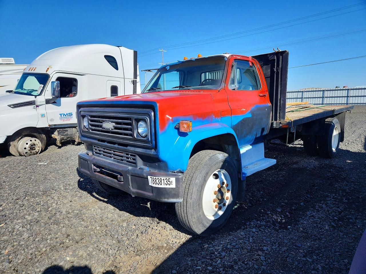 Salvage Chevrolet 3800 Flatb Image