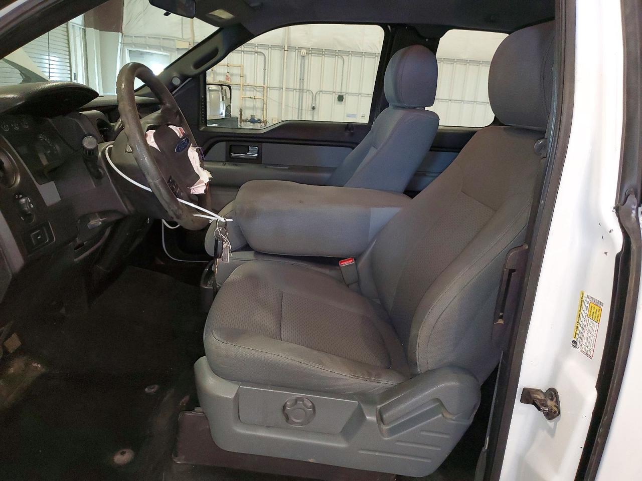 Ford F-150 Super Cab