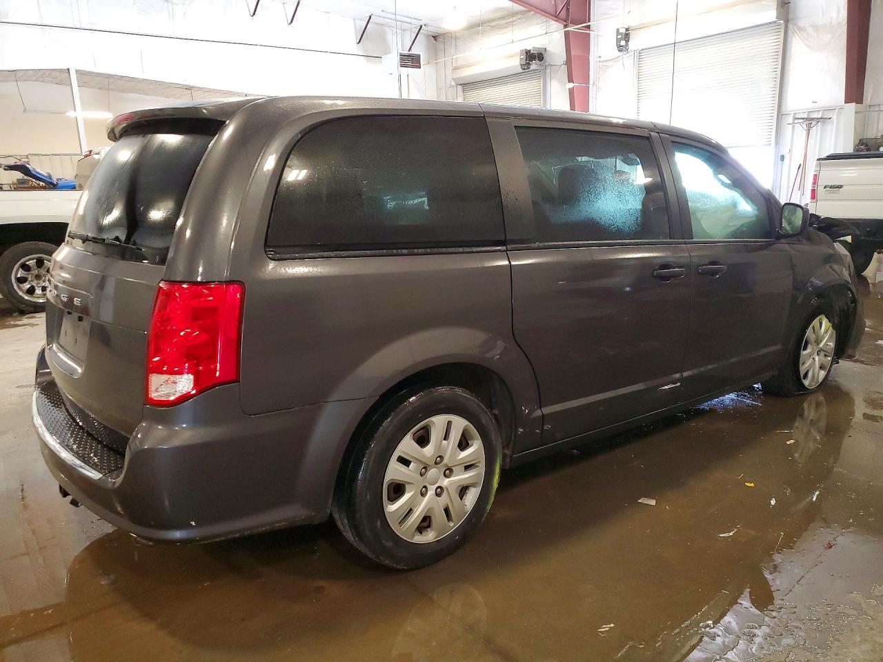 Dodge Caravan Se