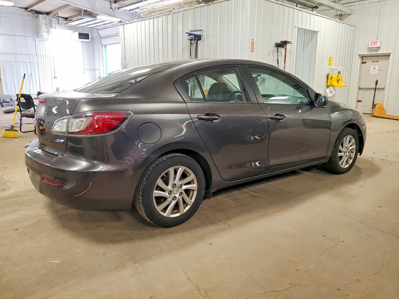 Mazda 3 I
