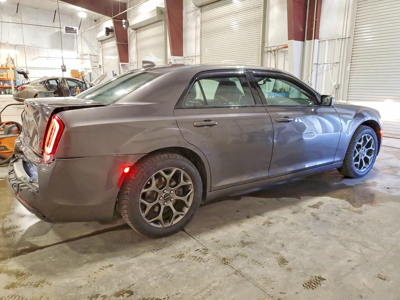 Chrysler 300 S