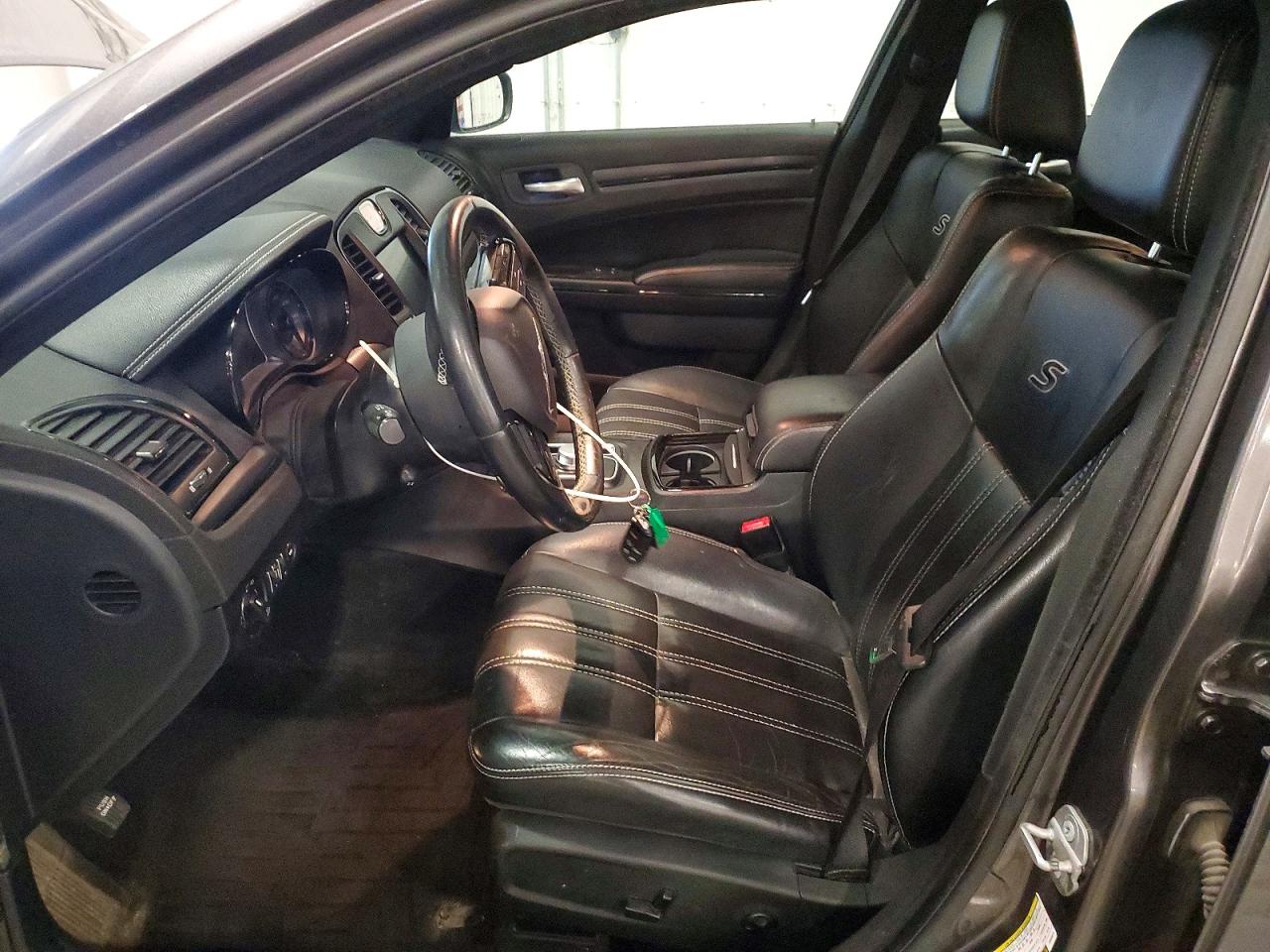 Chrysler 300 S
