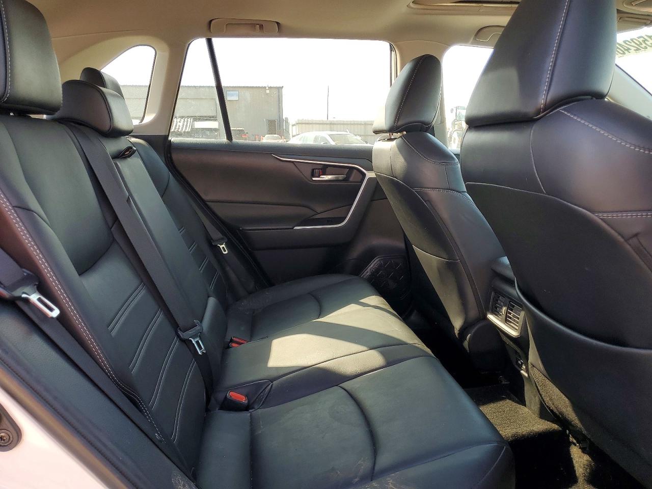 Toyota RAV4 Xle Premium