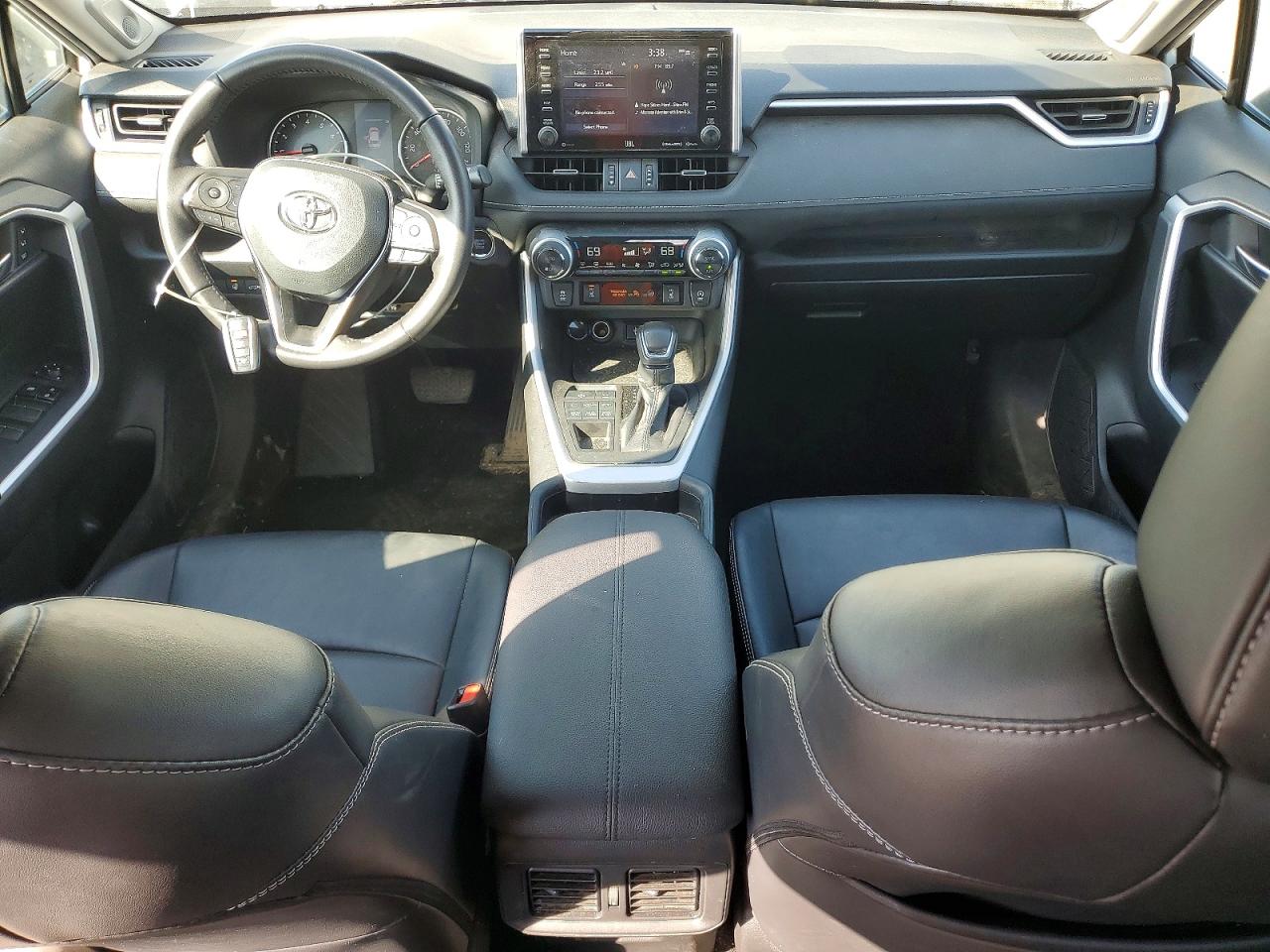 Toyota RAV4 Xle Premium