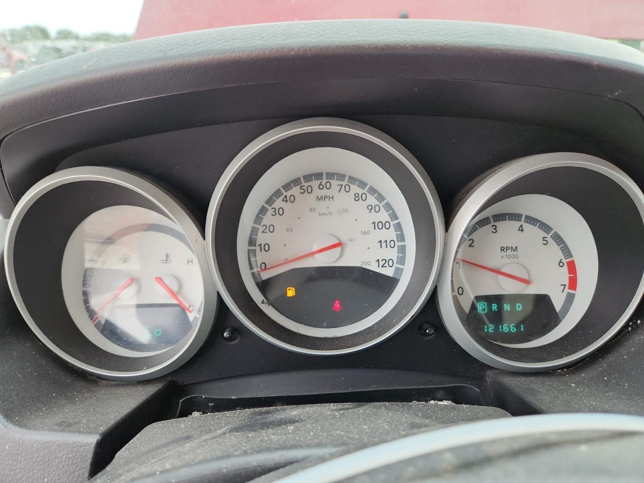 Dodge Caravan Hero