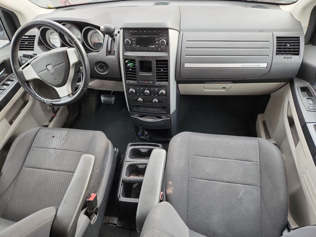 Dodge Caravan Hero