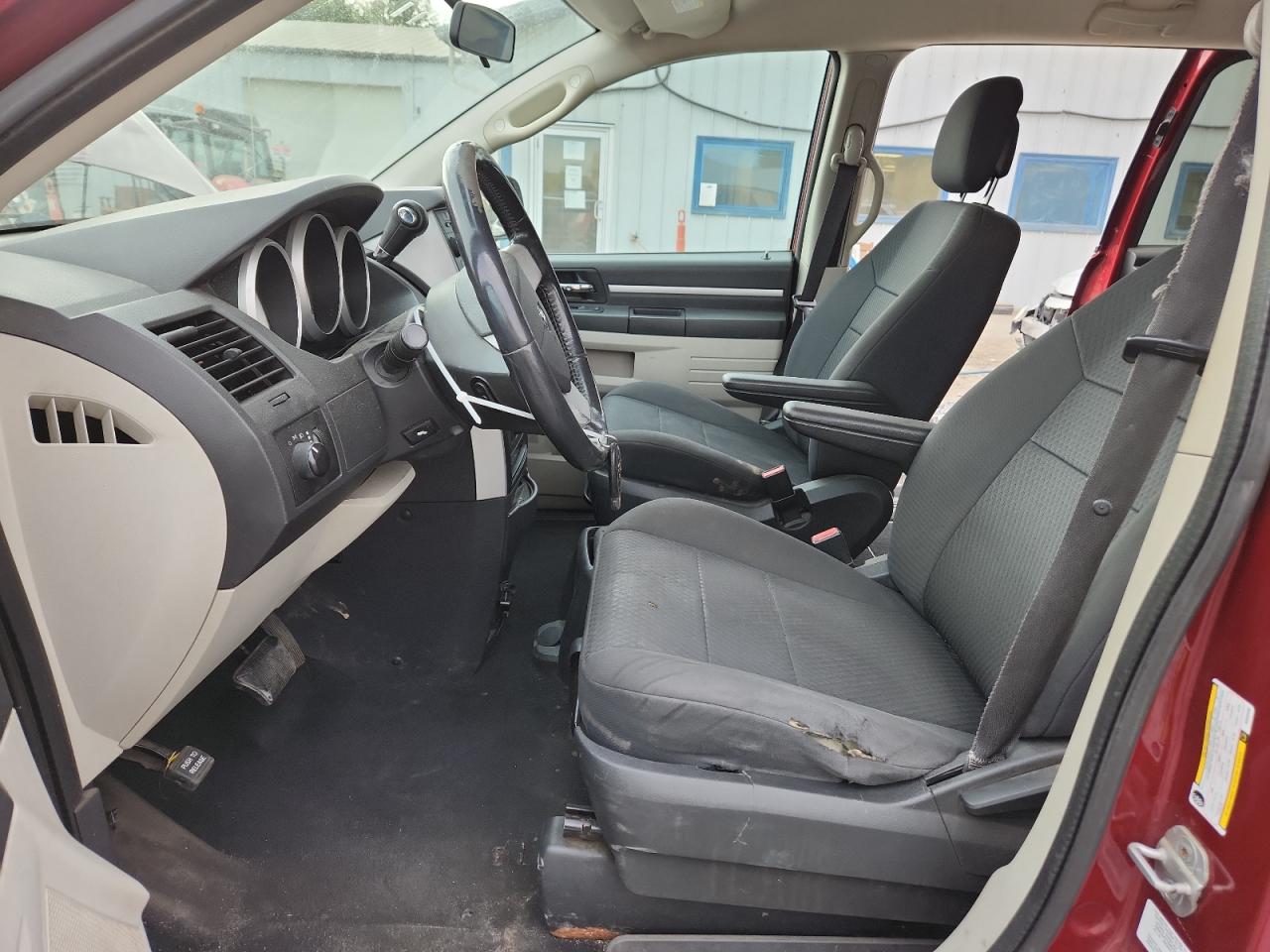 Dodge Caravan Hero