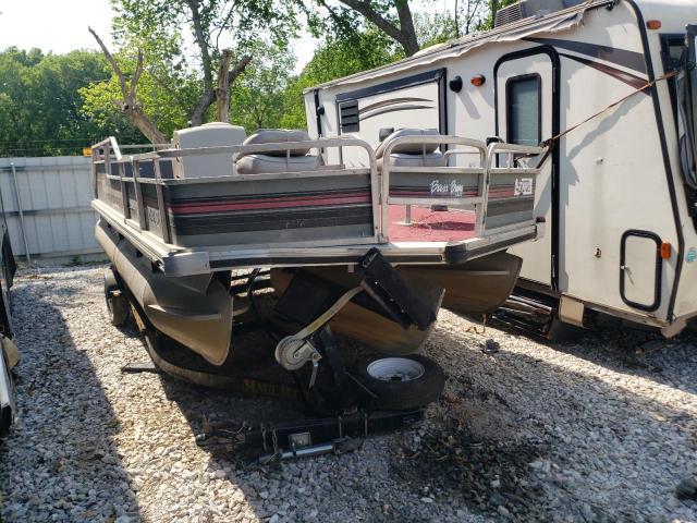 Salvage Sun Tracker Boat Image
