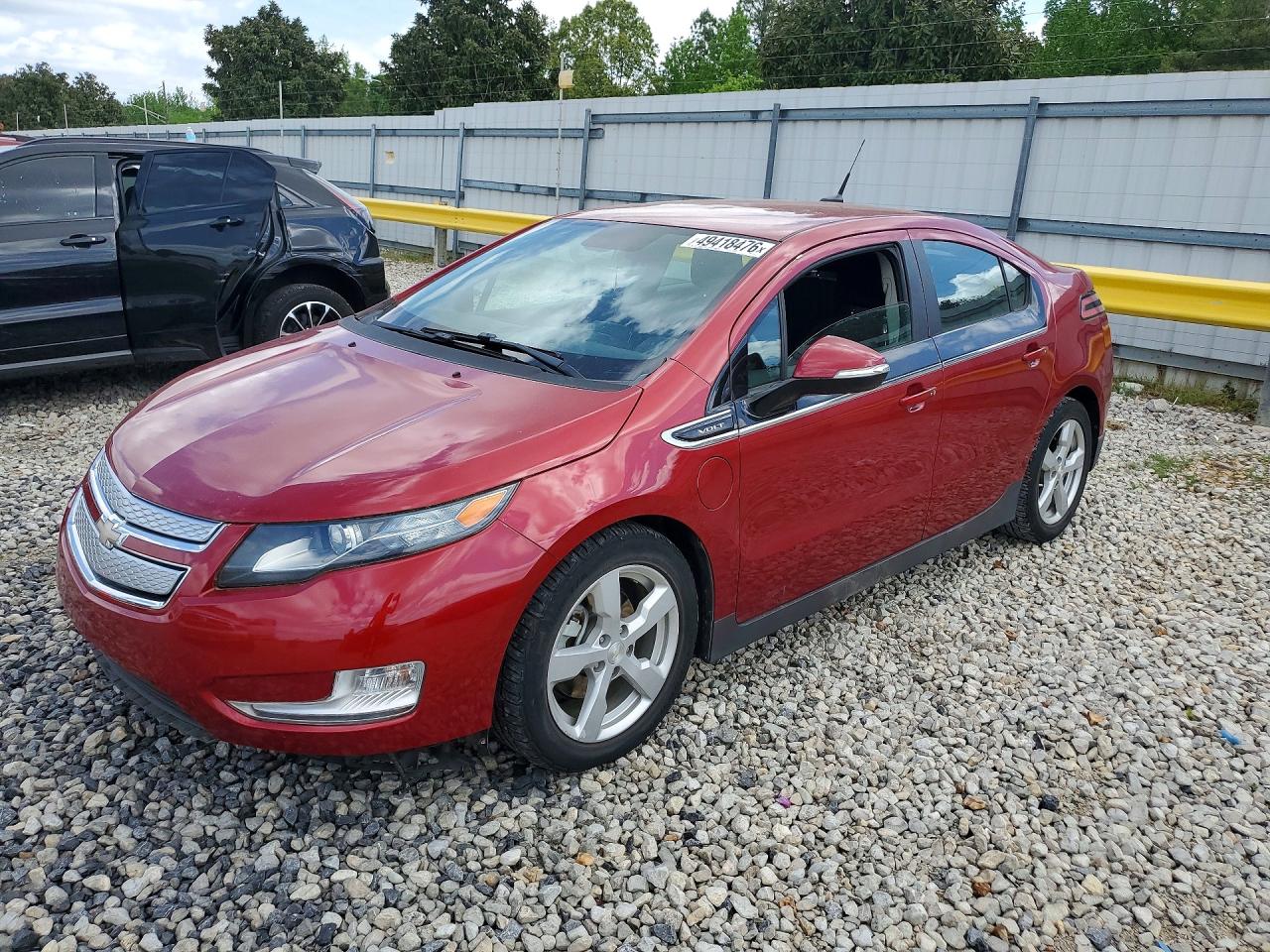 Salvage Chevrolet Volt Image
