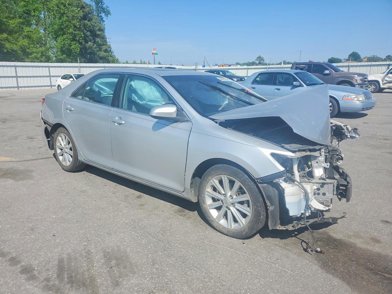 Toyota Camry Xle