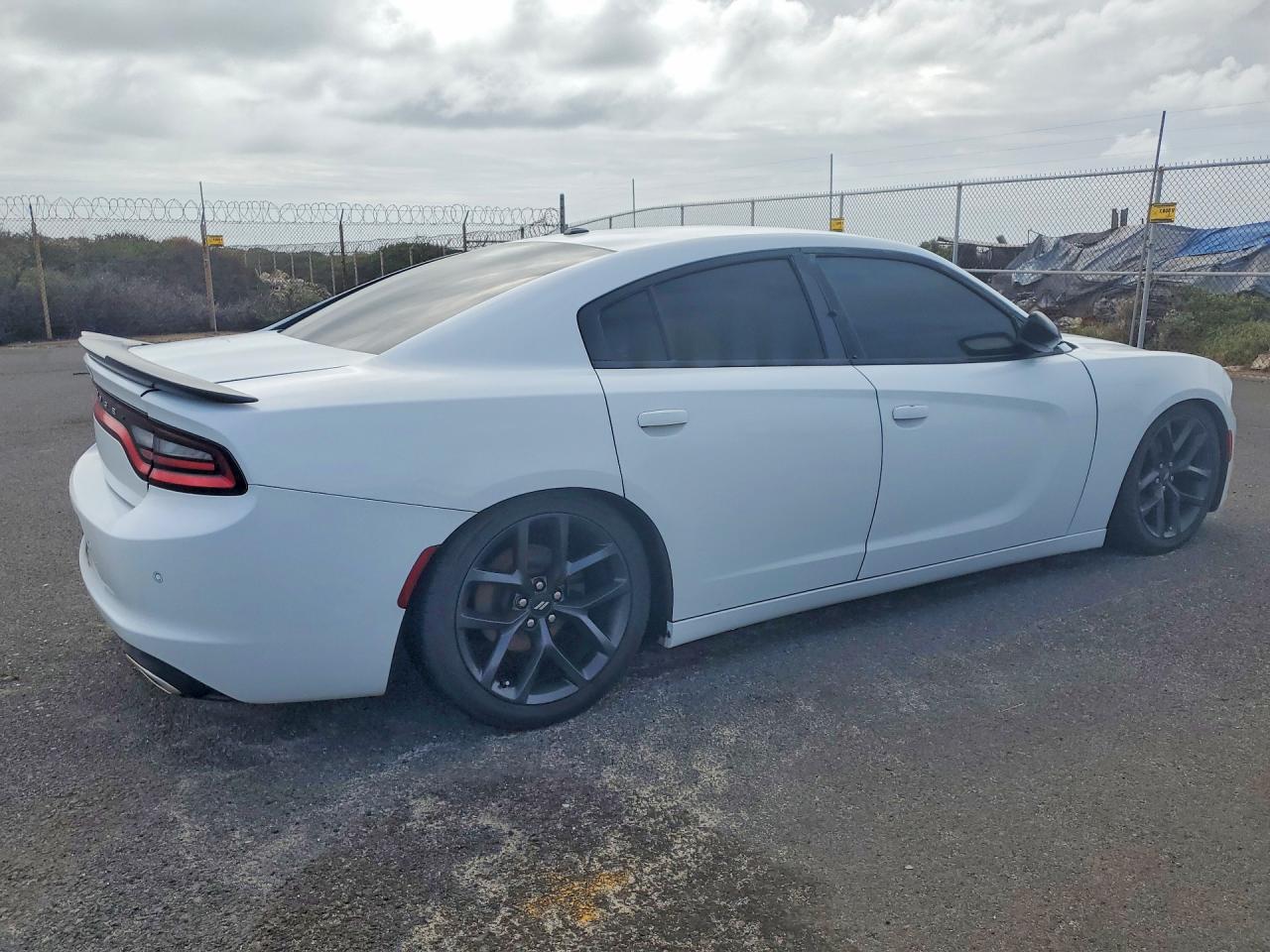 Dodge Charger Sxt