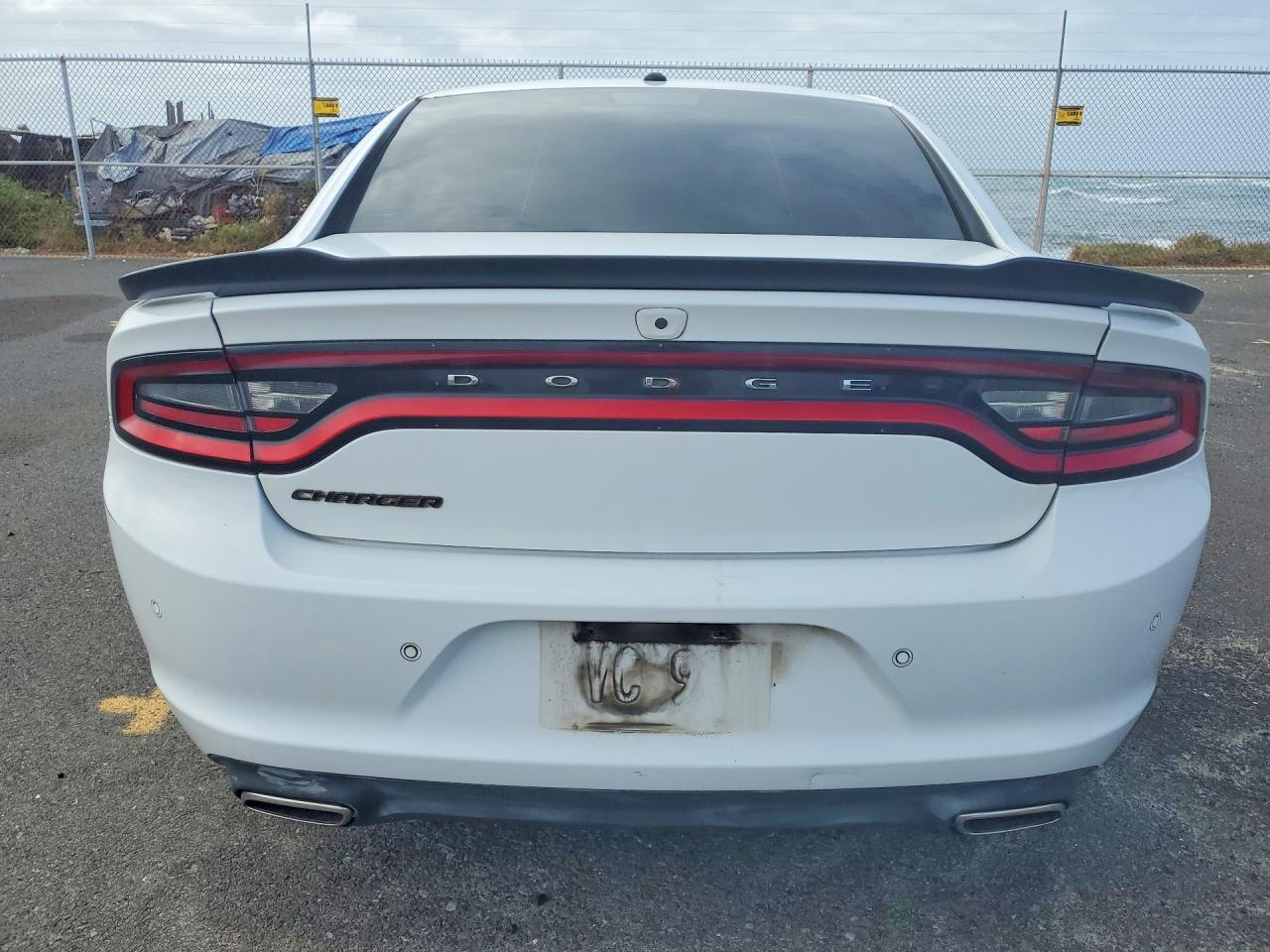 Dodge Charger Sxt