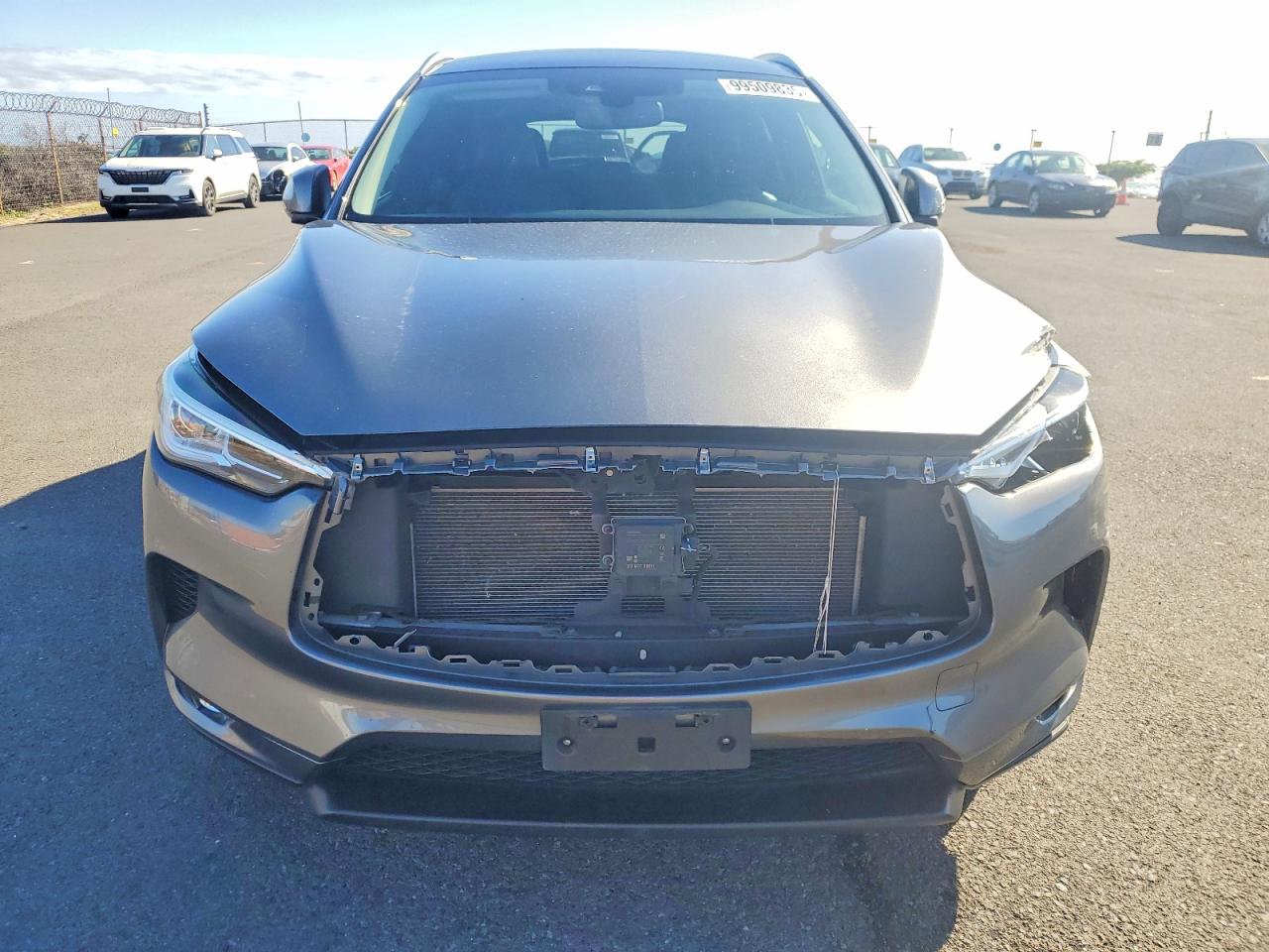 INFINITI Qx Luxe