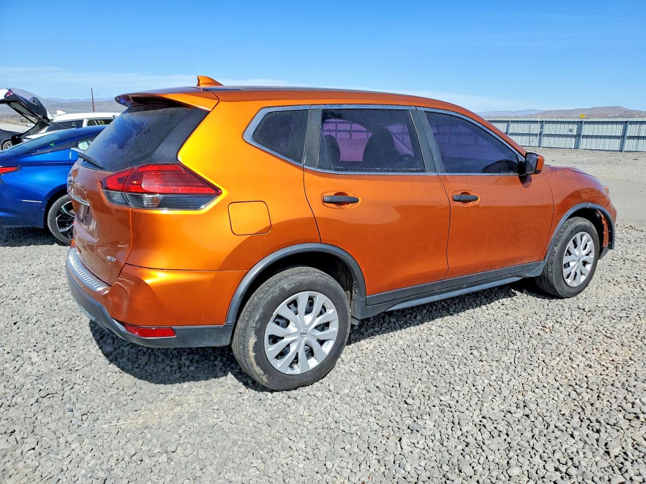 Nissan Rogue S