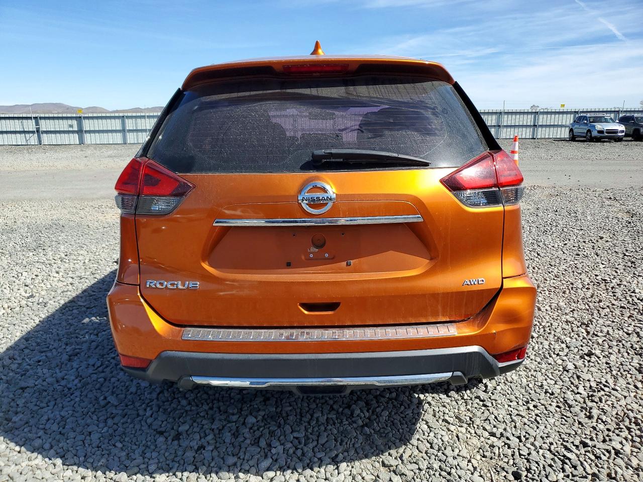 Nissan Rogue S