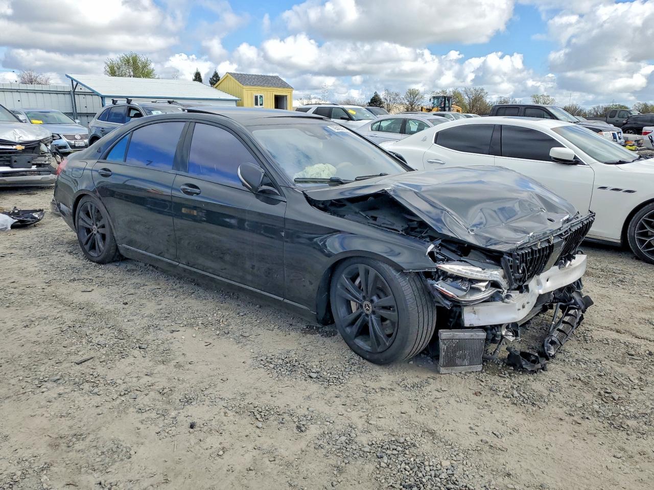 Mercedes-Benz S-Class 550