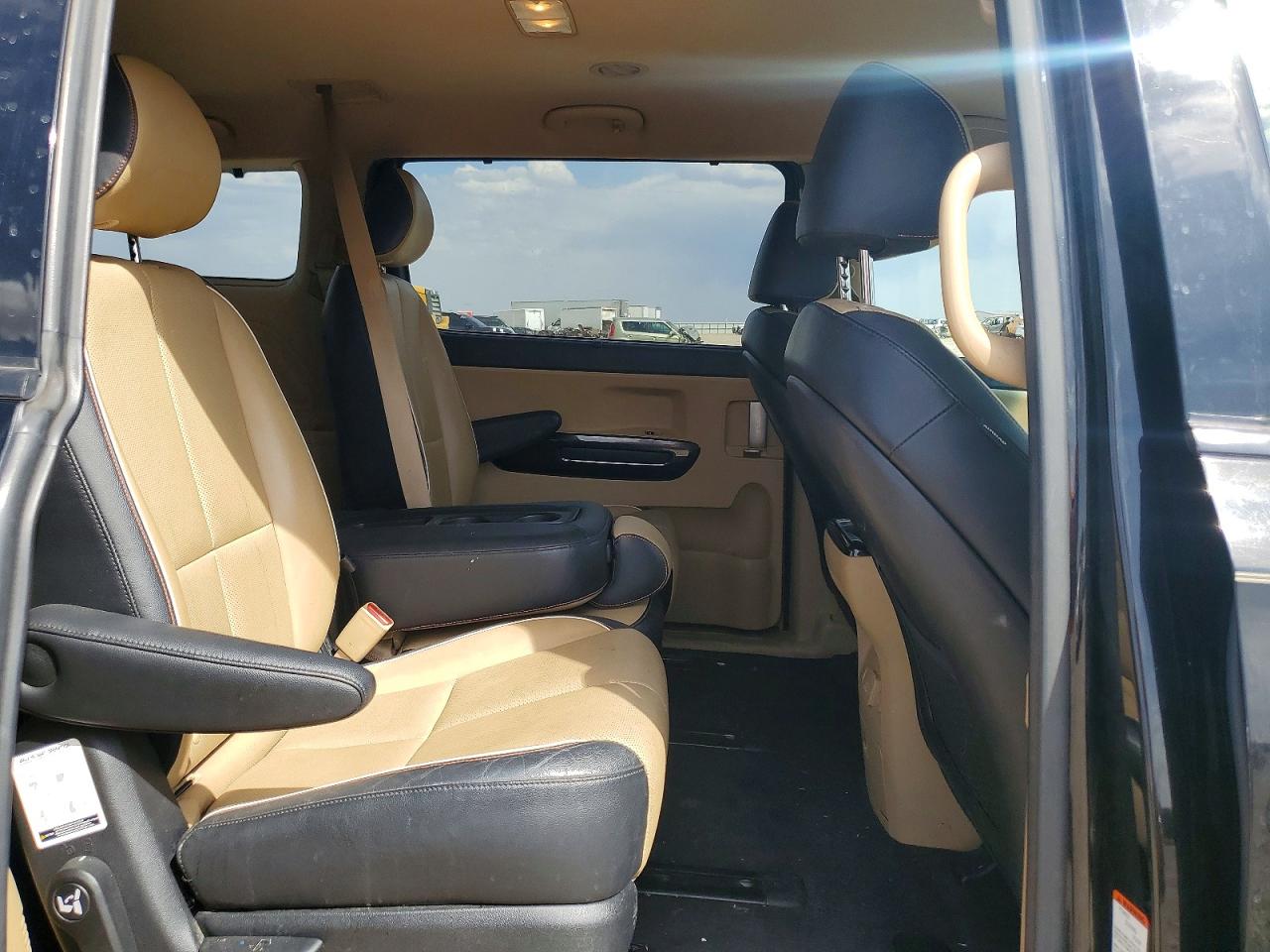 Kia Sedona Sx