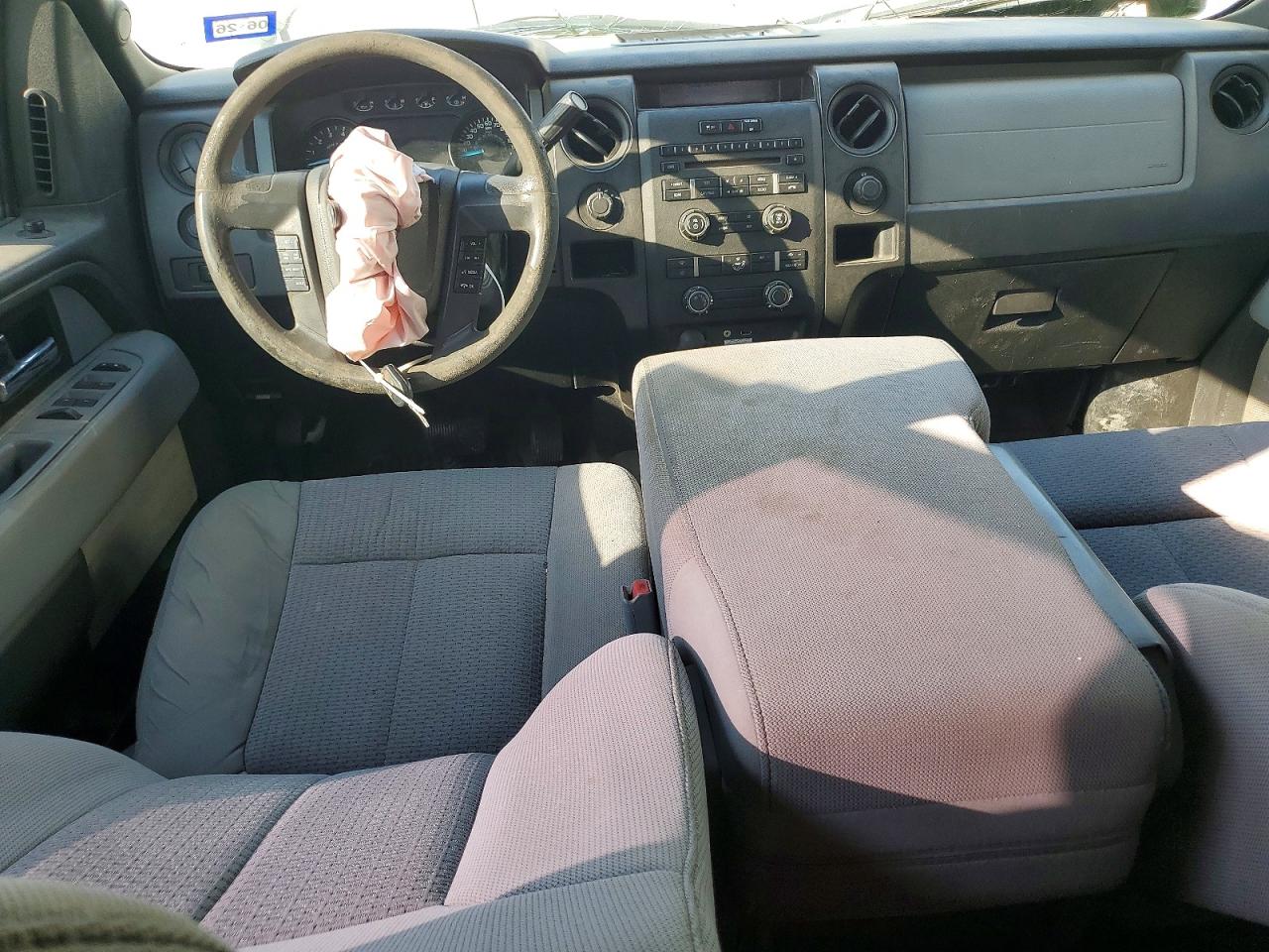 Ford F-150 Super Cab