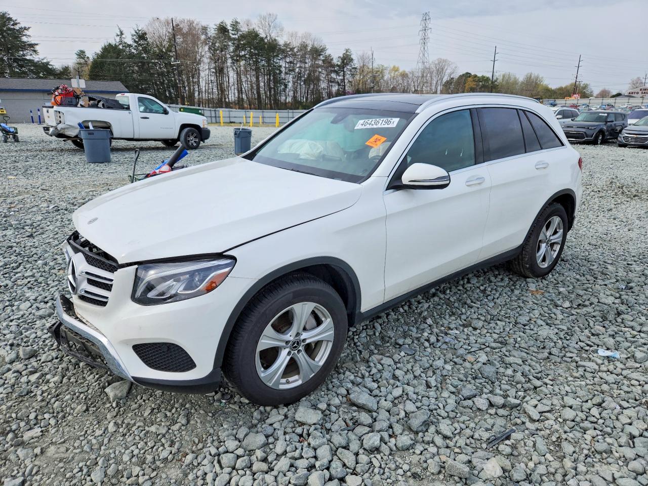 Salvage Mercedes-Benz GLC Image