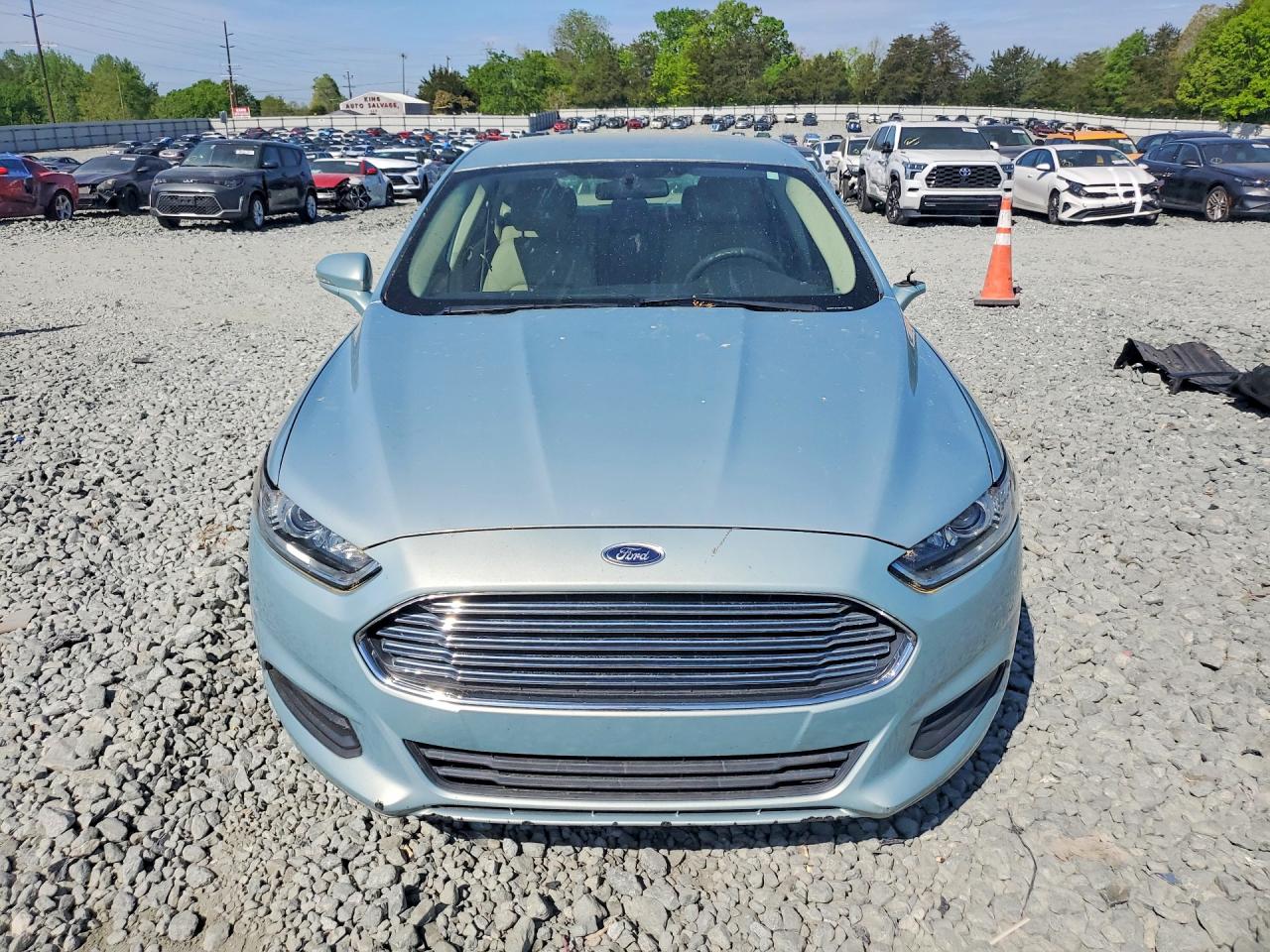 Ford Fusion Se Hybrid