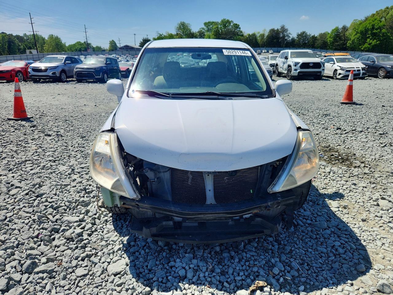 Nissan Versa 1.8 S