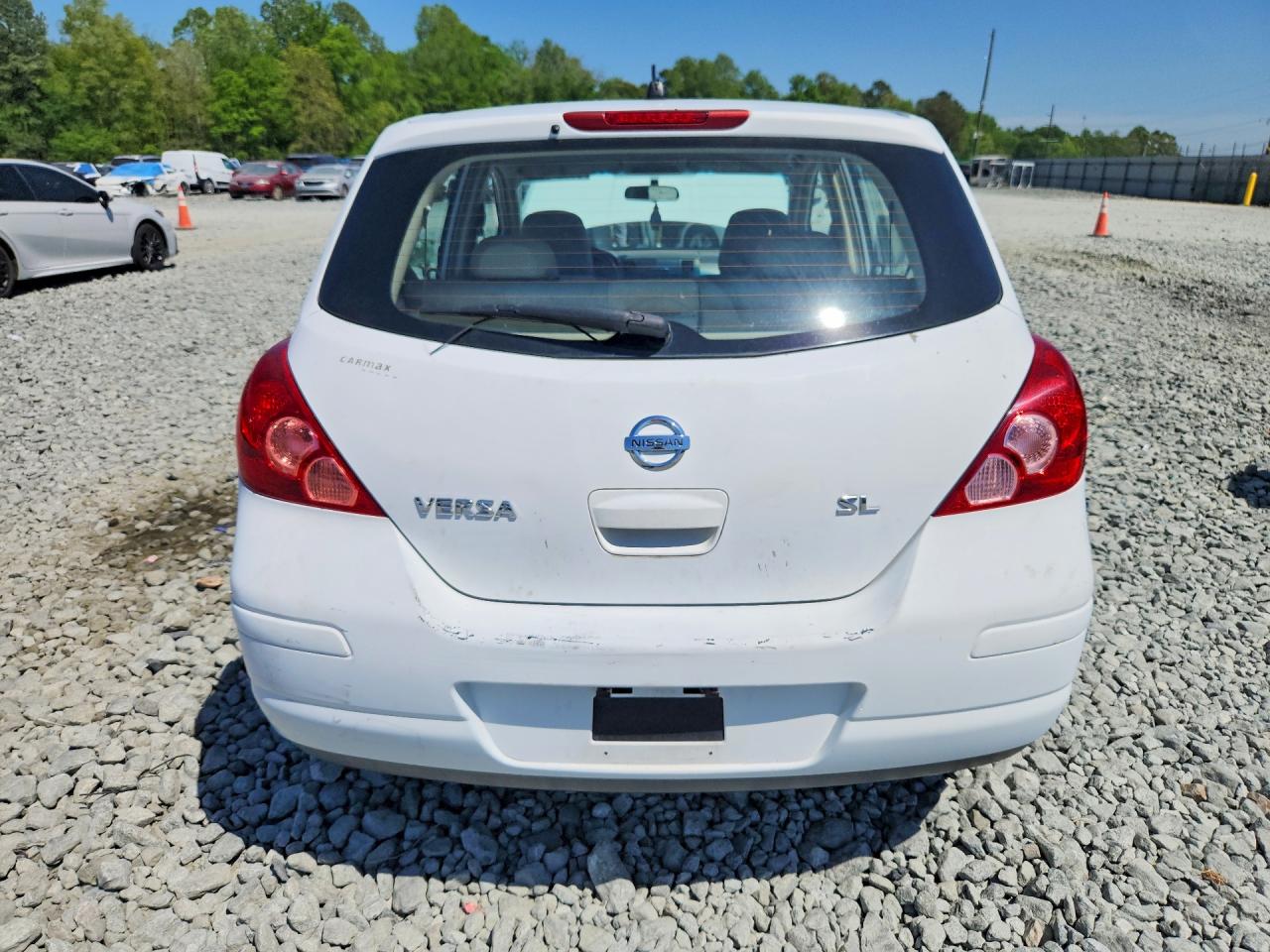 Nissan Versa 1.8 S
