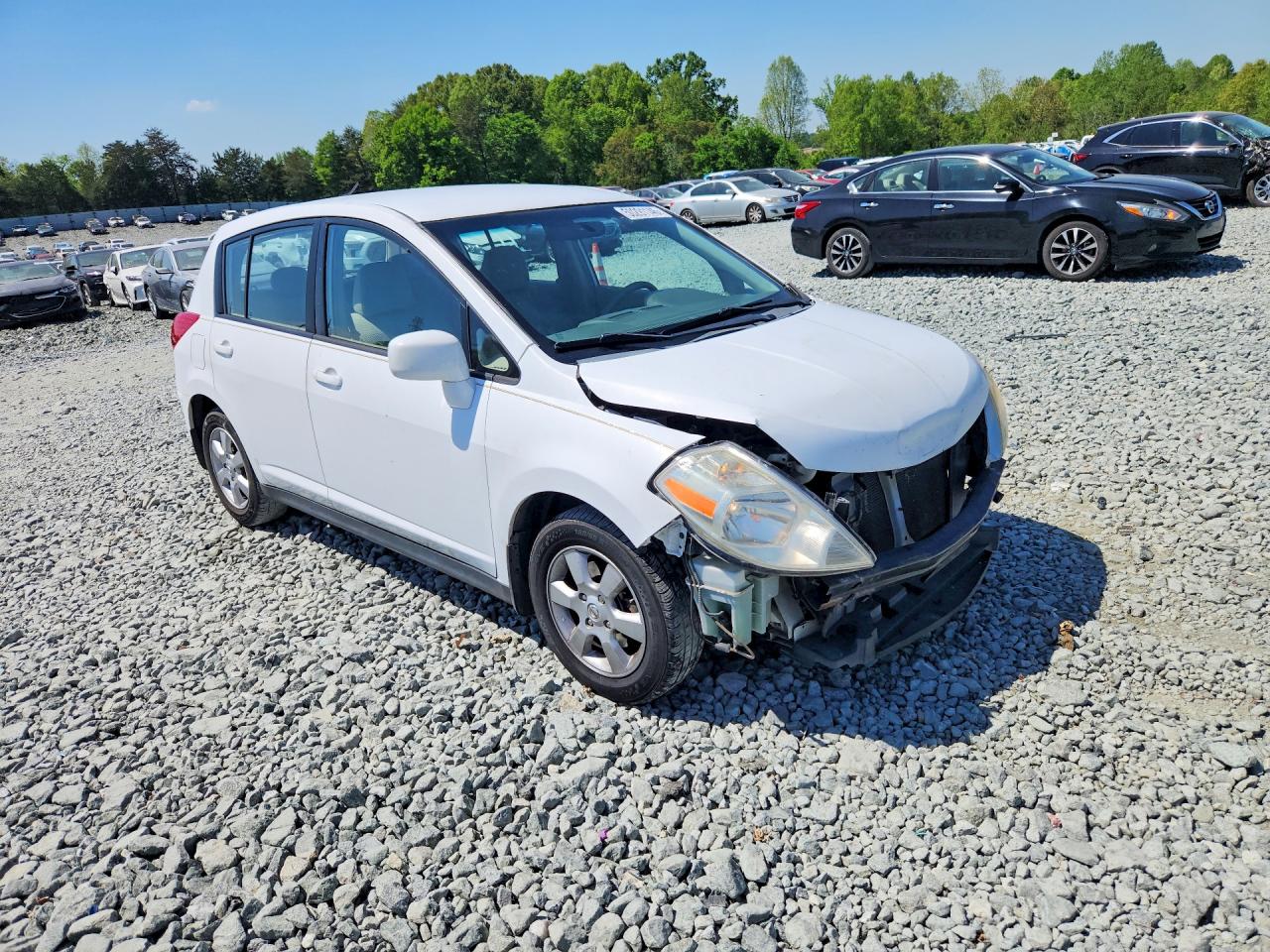 Nissan Versa 1.8 S