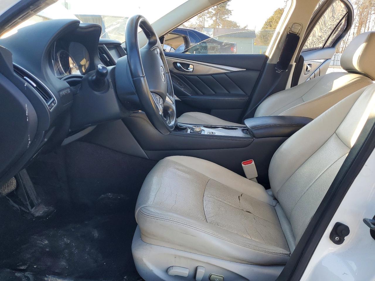 INFINITI Q50