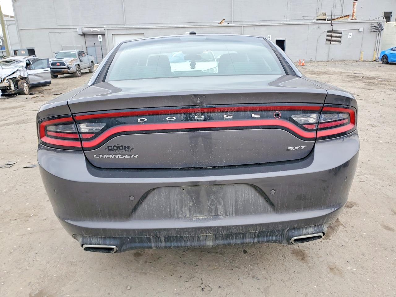 Dodge Charger Sxt