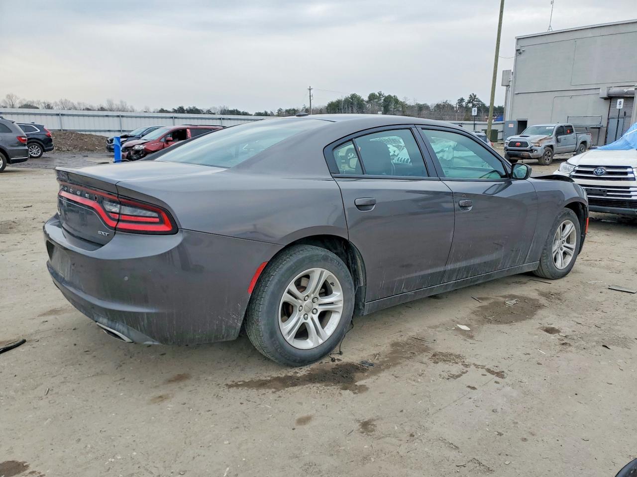 Dodge Charger Sxt