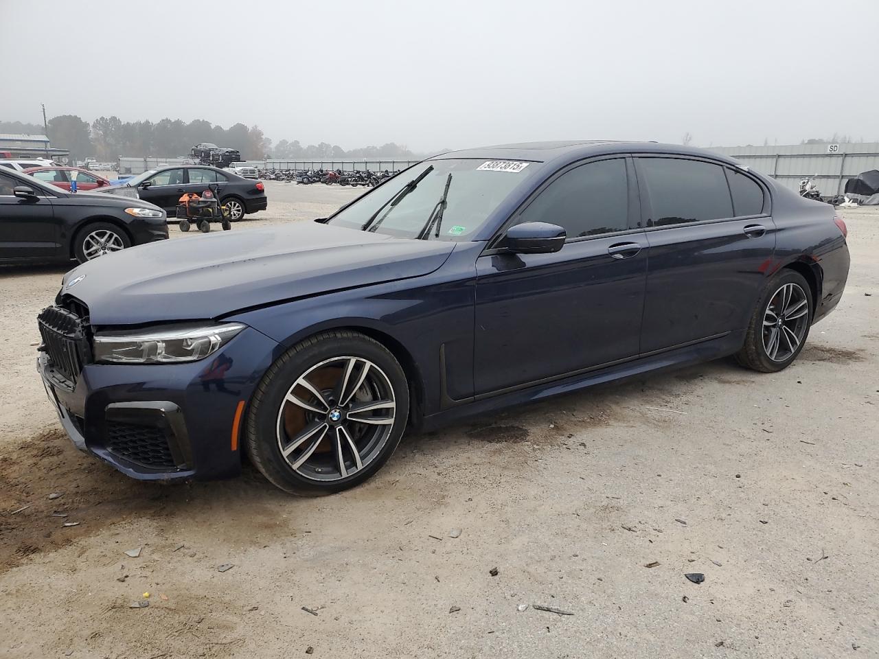 Salvage BMW 7 Series Image