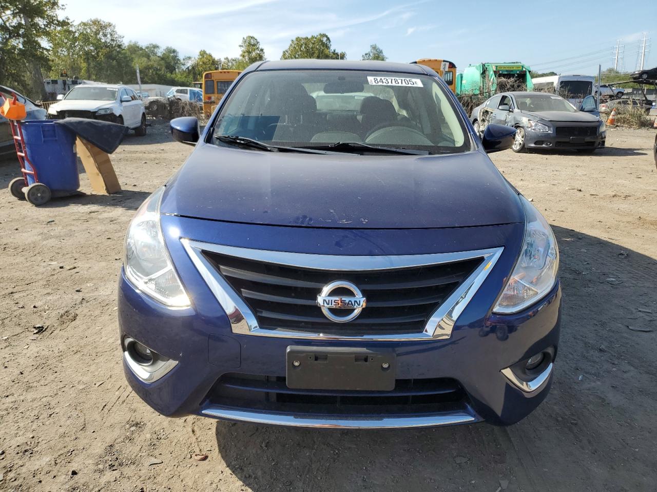 Nissan Versa S