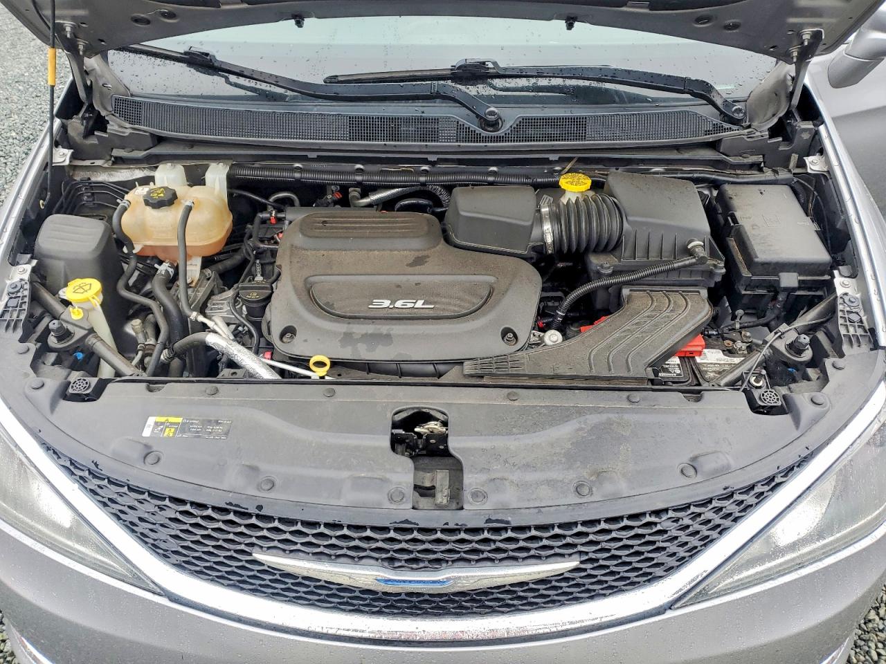 Chrysler Pacifica Touring L