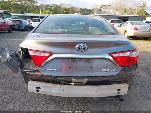 Toyota Camry Le