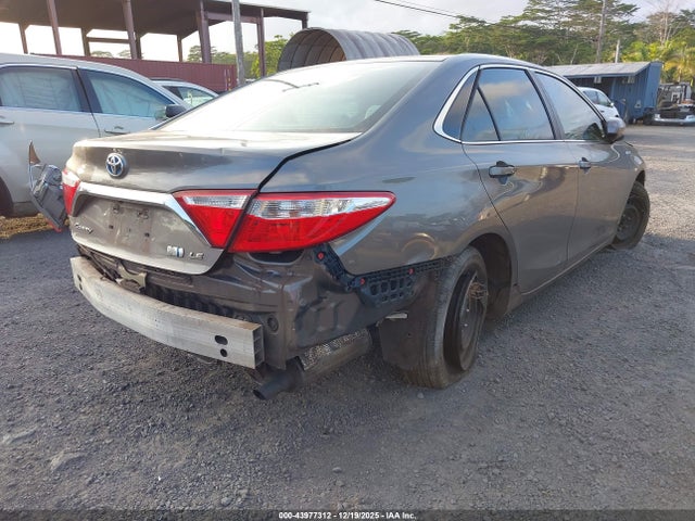 Toyota Camry Le